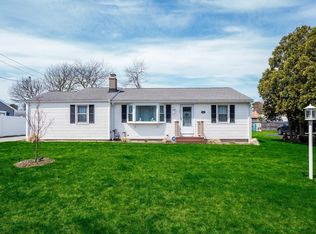 21 Harvard Rd, Dennis Port, MA 02639