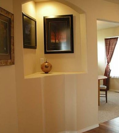 Decorative Ledge