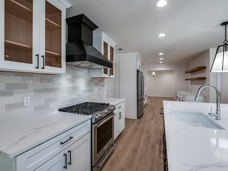 3772 Weeburn Dr — Photo 8