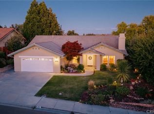 25 Rainbow Ct, Templeton, CA 93465