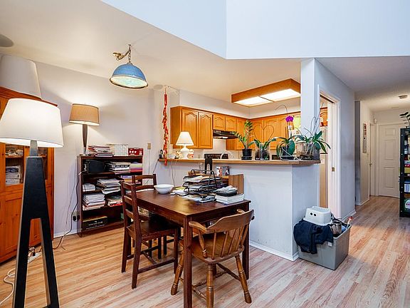 5th image of 9785 152b St #9