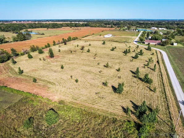 478 West Rd, Pryor, OK 74361
