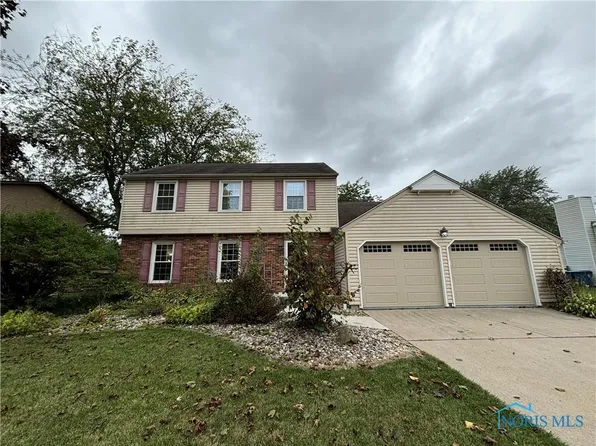 213 Freedom Ln, Waterville, OH 43566