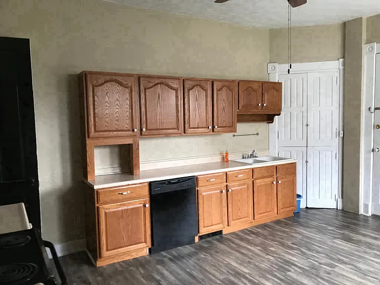 Kitchen with new floor