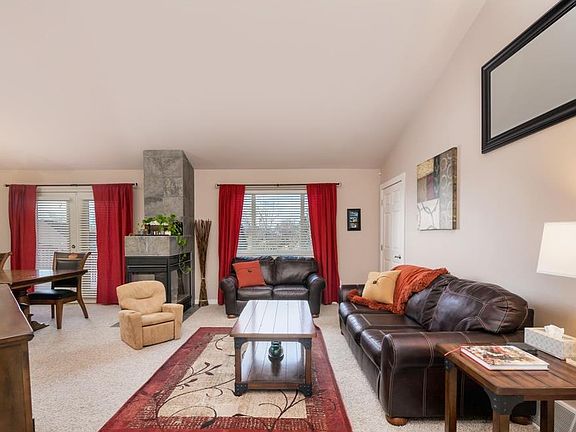 4th image of 3405 Flagstone Dr