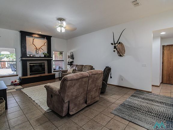 4th image of 116 Billys Cir