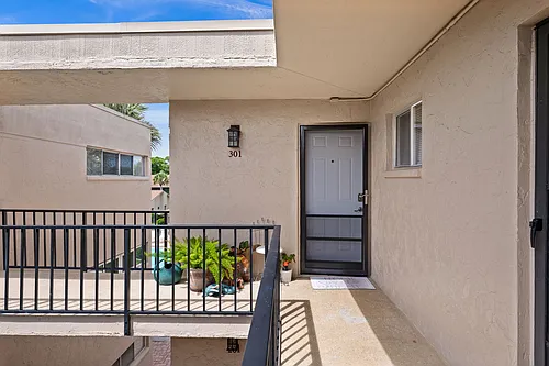 2763 Woodgate Ln Photo 1