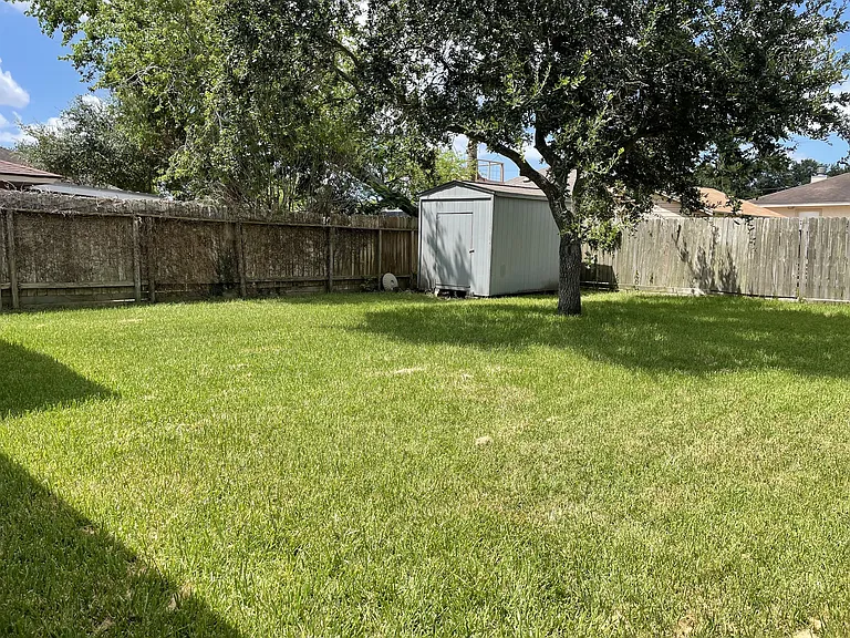 3713 Aransas St — Photo 19