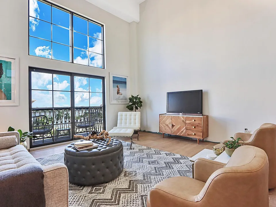 101 N Clematis St #506