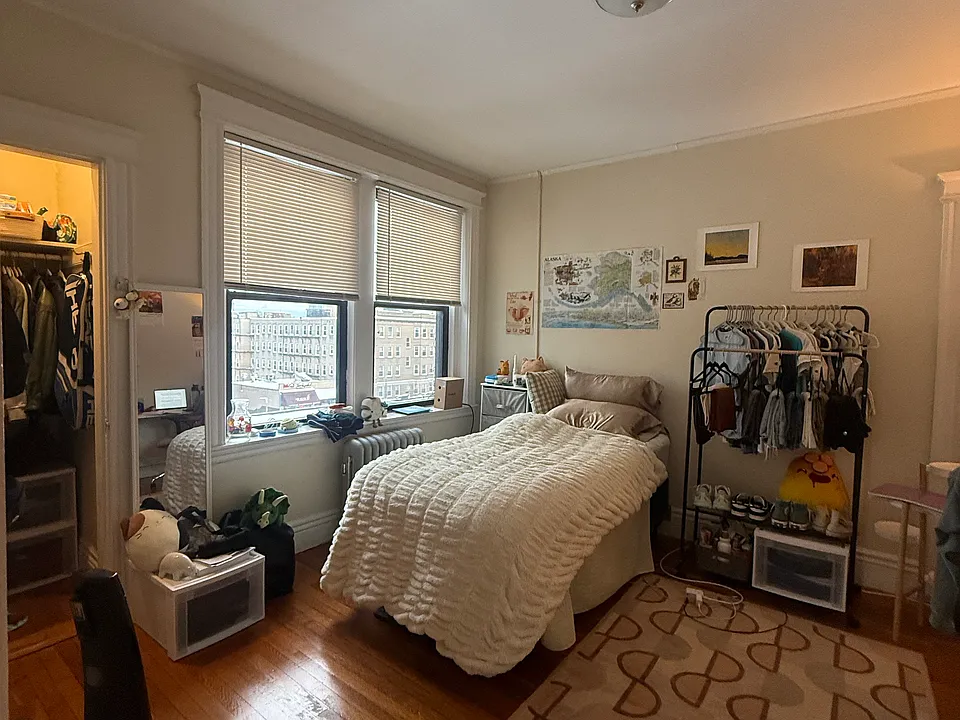 73 Westland Ave #1