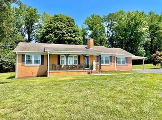 5130 Mountain Rd, Halifax, VA 24558