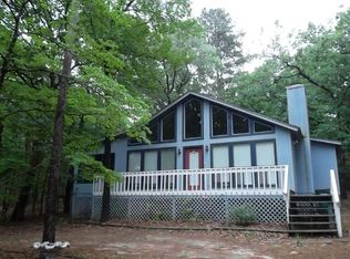 222 Magnolia Ln, Holly Lake Ranch, TX 75765