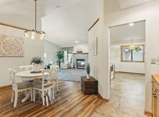 70 Jackson Ct, Hastings, MN 55033