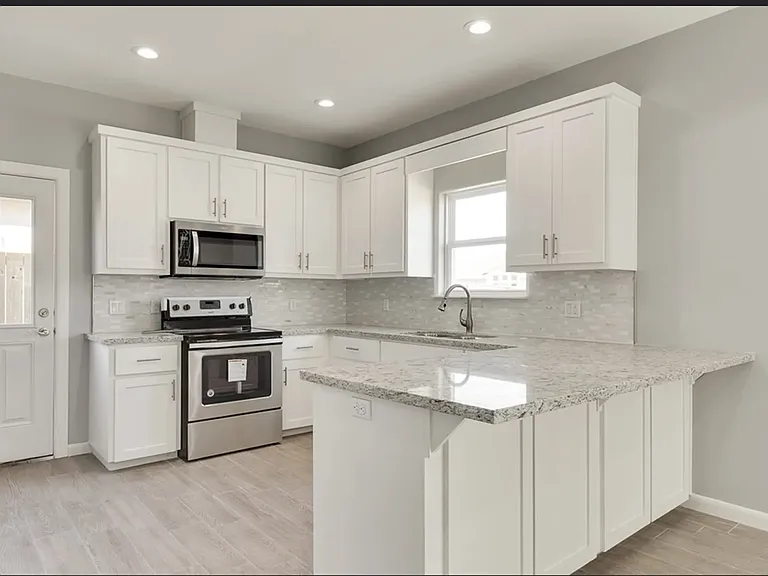 410 Downing Ave #1 — Photo 9