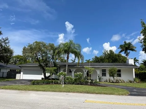 14341 SW 78th Ct, Palmetto Bay, FL 33158