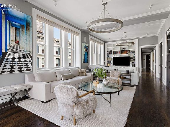 2nd image of 458 Broadway APT 6
