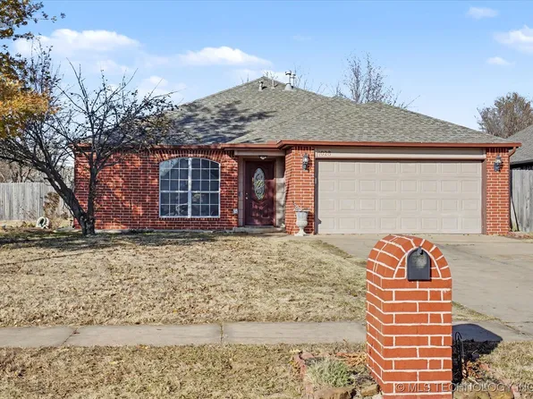 1028 W Quincy St, Broken Arrow, OK 74012
