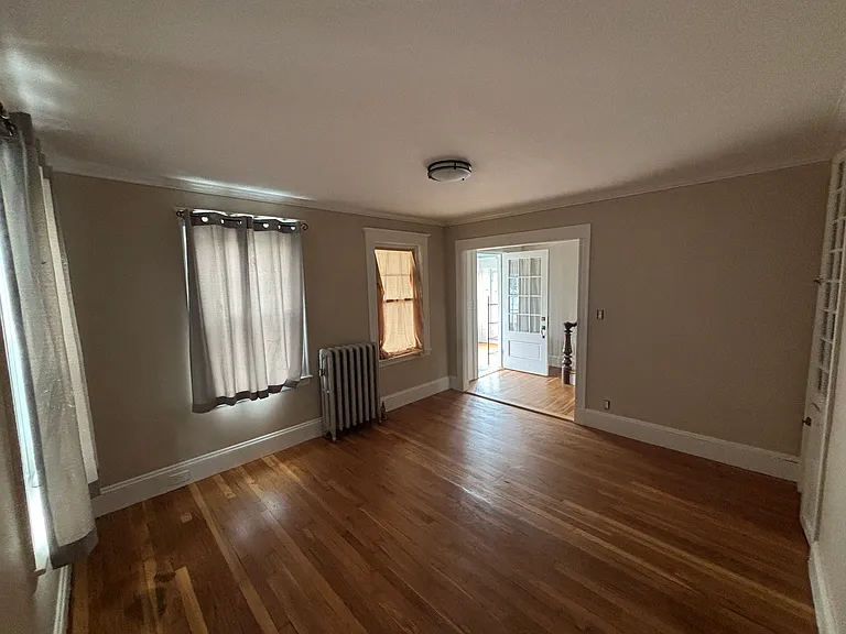 12 Fairlawn Rd — Photo 4