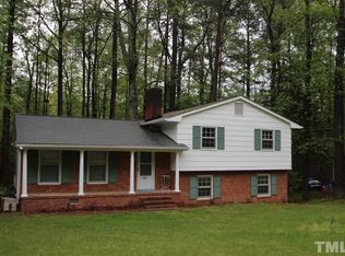 729 Tinkerbell Rd, Chapel Hill, NC 27517