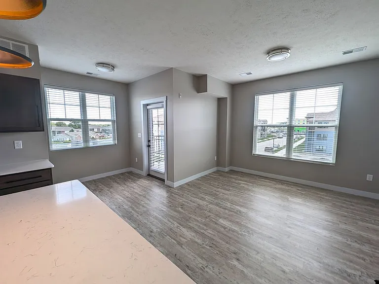 2500 Hudson Way — Photo 17