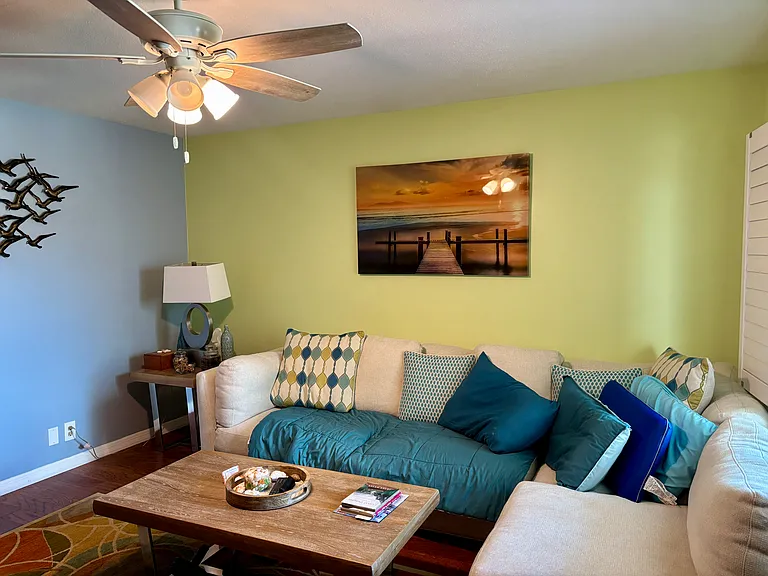 130 Doolen Ct #206 — Photo 2