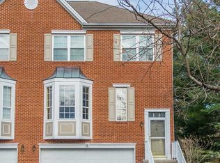 2 Gannet Ct, Wayne, NJ 07470