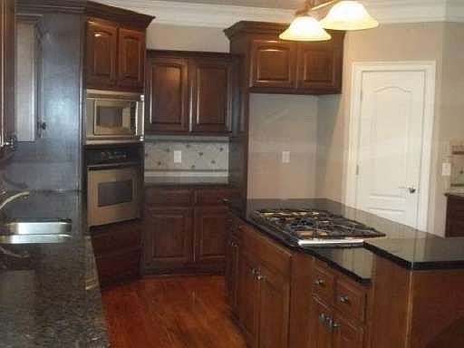 5th image of 1305 Biarritz Ct