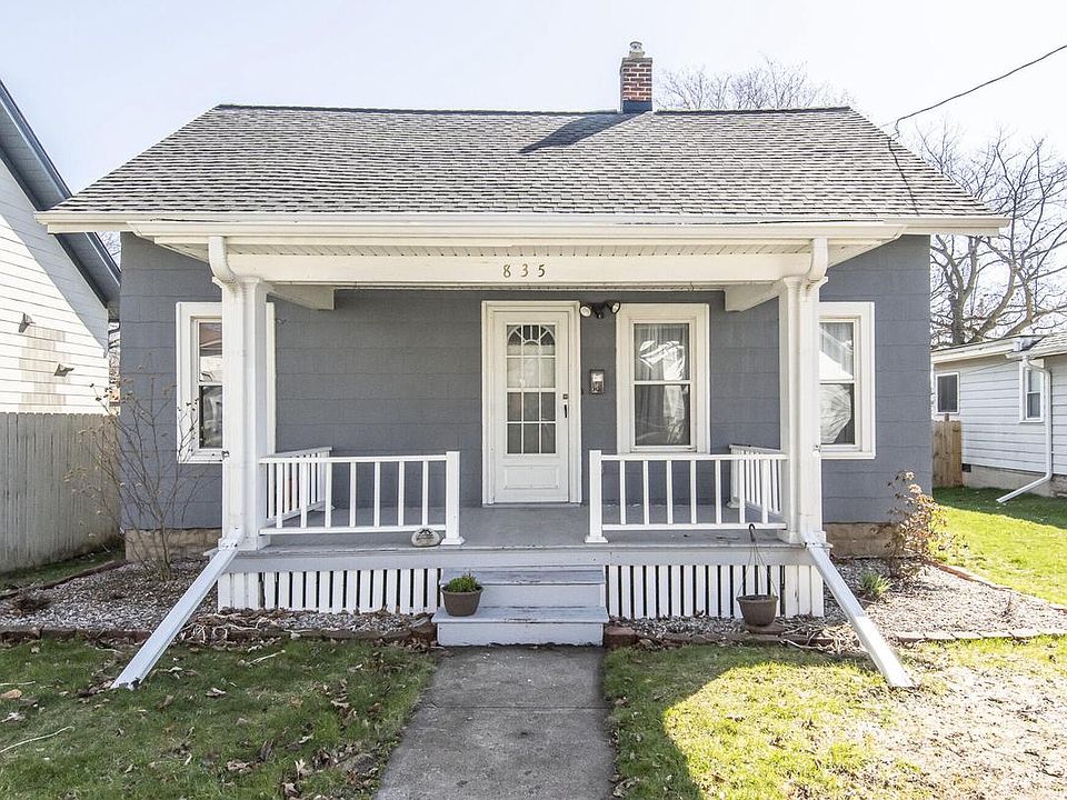 1st image of 835 Perkins AVENUE