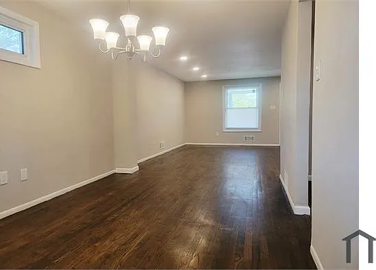 1008 Foxridge Ln — Photo 17