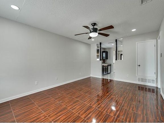 5th image of 1617 Hickory Ave APT B