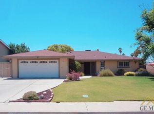 3200 Heisey St, Bakersfield, CA 93306