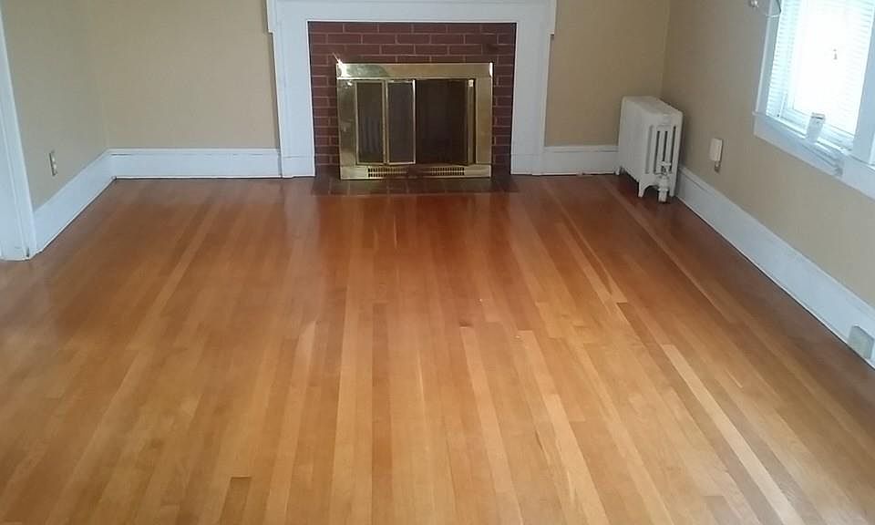 1059 Amostown Rd, West Springfield, MA 01089 Zillow