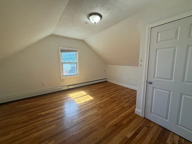 69 Beacon St #3 — Photo 5