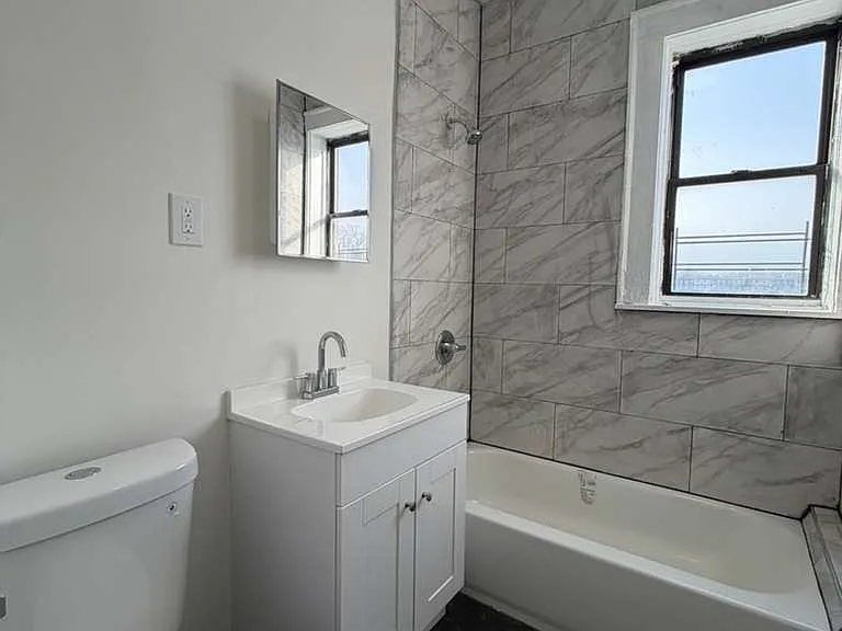 80 Telford St #103 — Photo 4