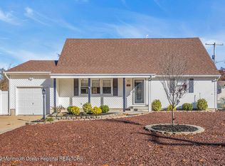 1300 Parkview Boulevard, Toms River, NJ 08757