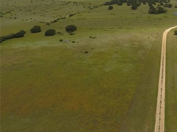 5th image of 1450 County Road 221