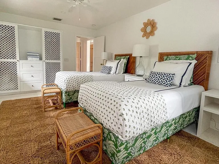 255 Cortez Rd — Photo 18