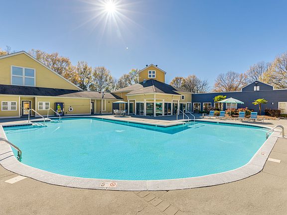 3rd image of 7700 Arboretum Dr #7712-202