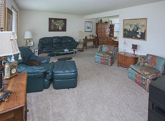 2nd image of 1748 Foxtail Cir