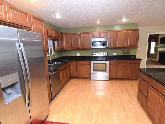 5th image of 3221 W Oaklyn Ave