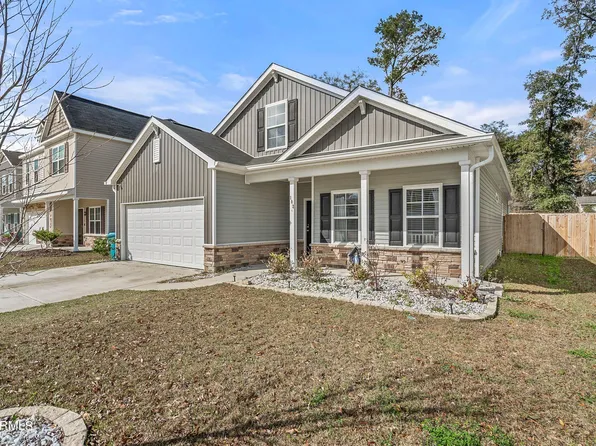 102 Great Bend Dr, Beaufort, SC 29906