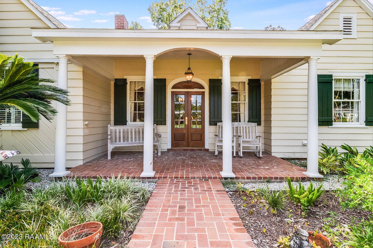 305 Lake St, Abbeville, LA 70510 MLS 23007152 Zillow