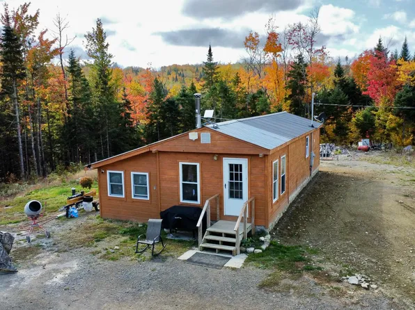 40 Cleveland Avenue, Frenchville, ME 04745