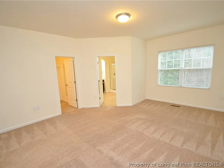 643 Briarcliff St — Photo 31