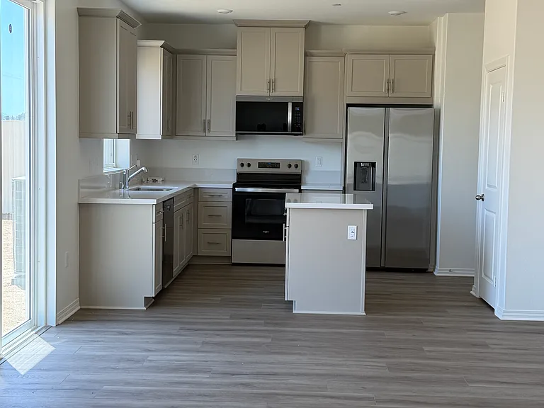 19407 Arenal Way — Photo 9