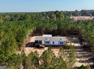 1262 Penny Morris Rd, Baxley, GA 31513