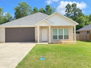 175 Highland Forest Dr, Gilmer, TX 75644
