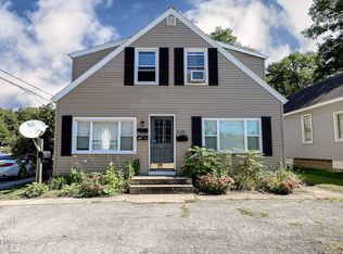 2003 Hamburg Street, Schenectady, NY 12304