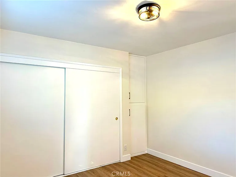 2728 Crestmoore Pl #3 — Photo 8