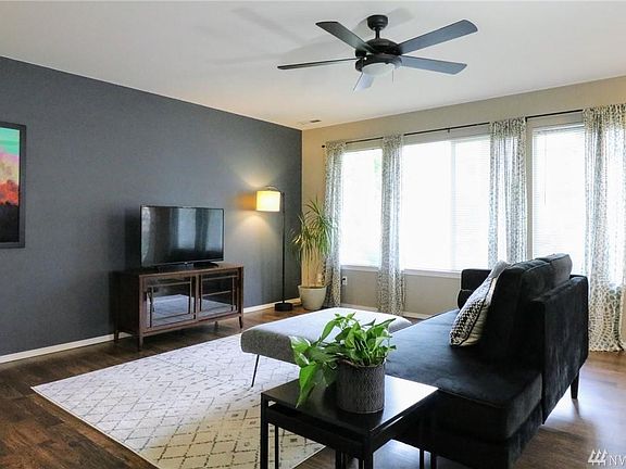 5th image of 4857 43rd Ln SE